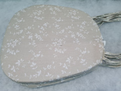 Sedák MOLI ovál RF135